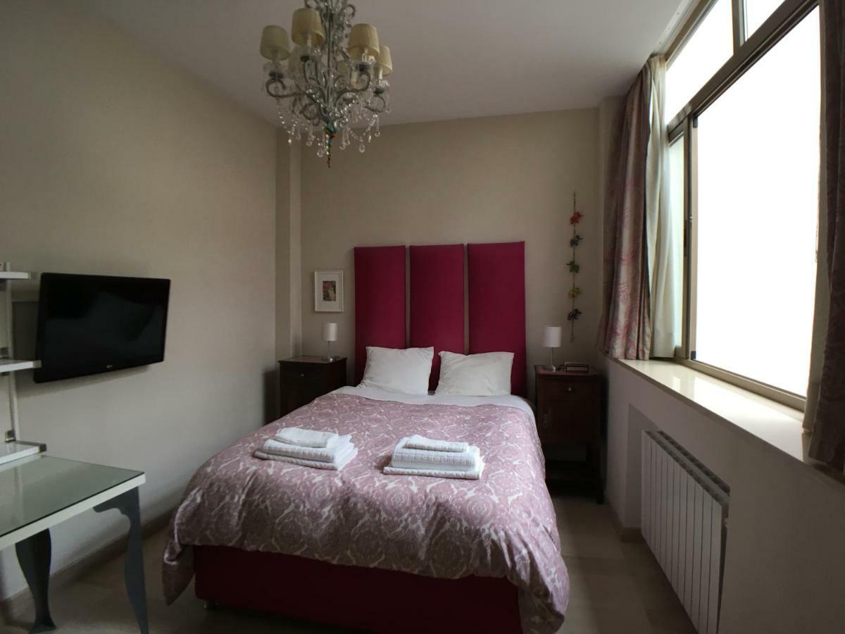 Guest House Europa 12 Sewilla Zewnętrze zdjęcie