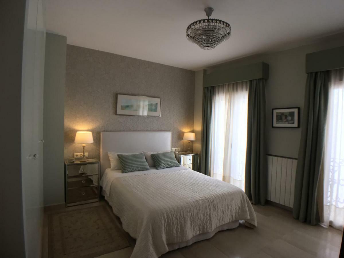 Guest House Europa 12 Sewilla Zewnętrze zdjęcie